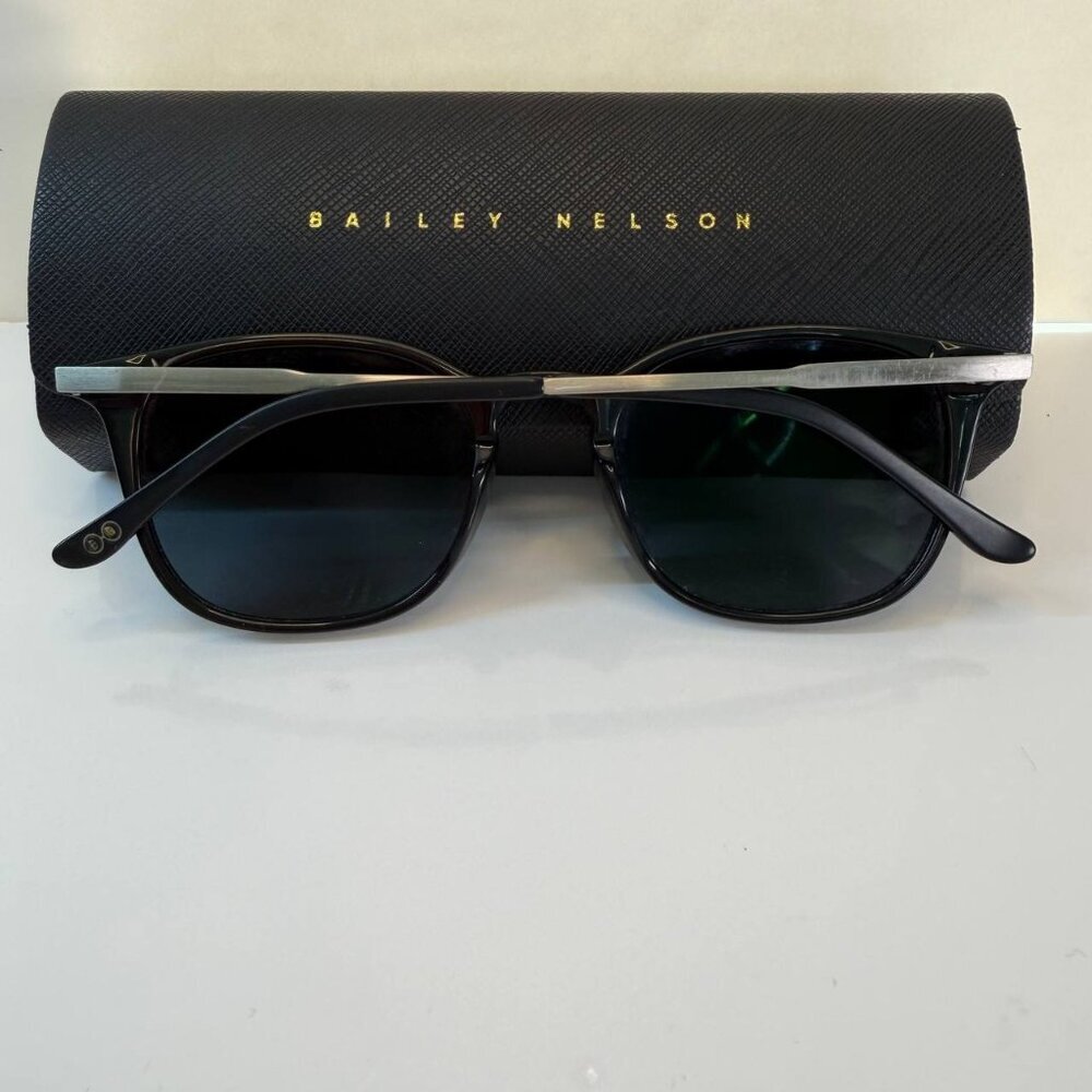 Bailey Nelson “Homer L” Prescription Glasses – Tinted Lenses
